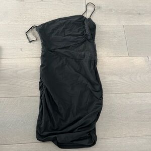 Elegant Black One-Shoulder Dress